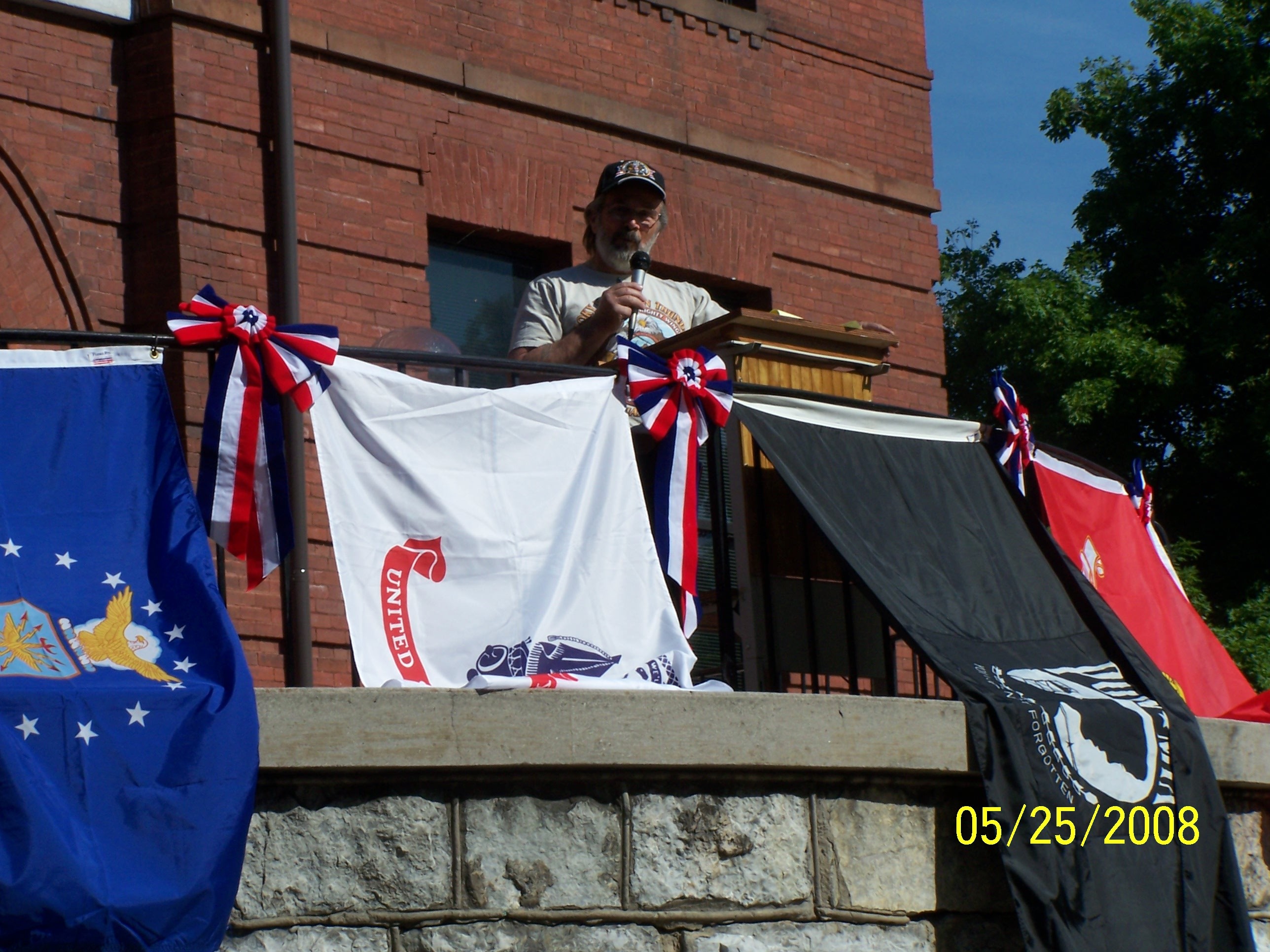 2008/100_1592.jpg